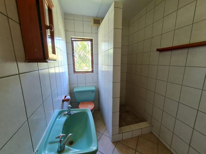 To Let 1 Bedroom Property for Rent in Margate KwaZulu-Natal