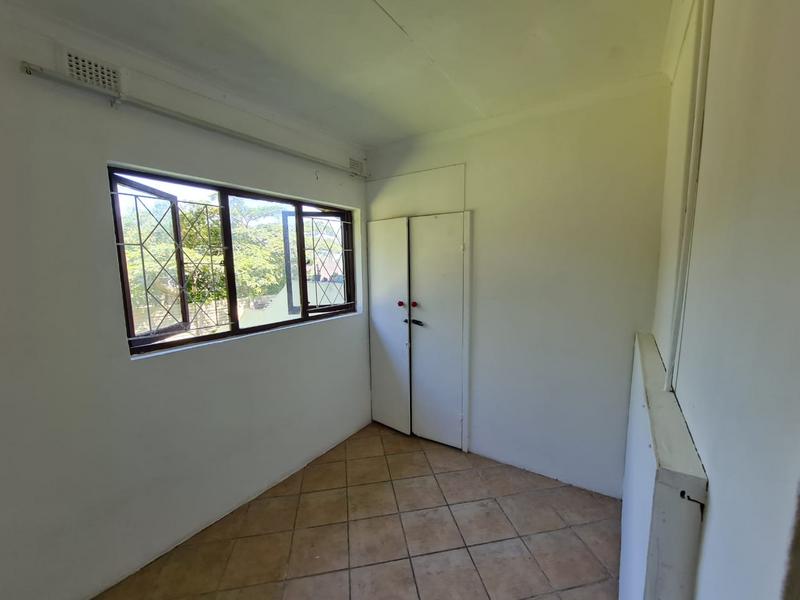 To Let 1 Bedroom Property for Rent in Margate KwaZulu-Natal