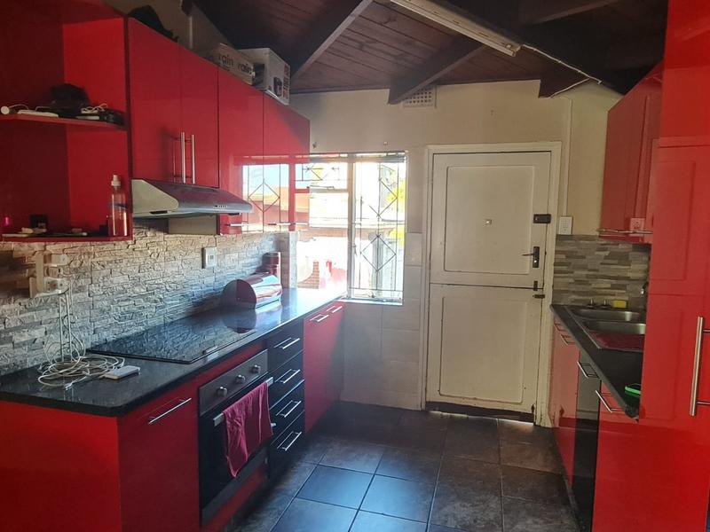 To Let 2 Bedroom Property for Rent in Pinetown KwaZulu-Natal