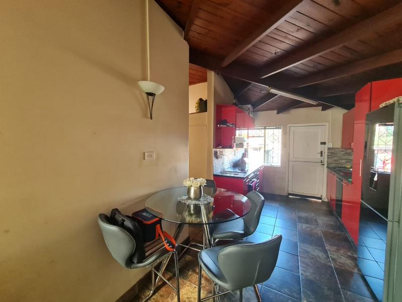 To Let 2 Bedroom Property for Rent in Pinetown KwaZulu-Natal