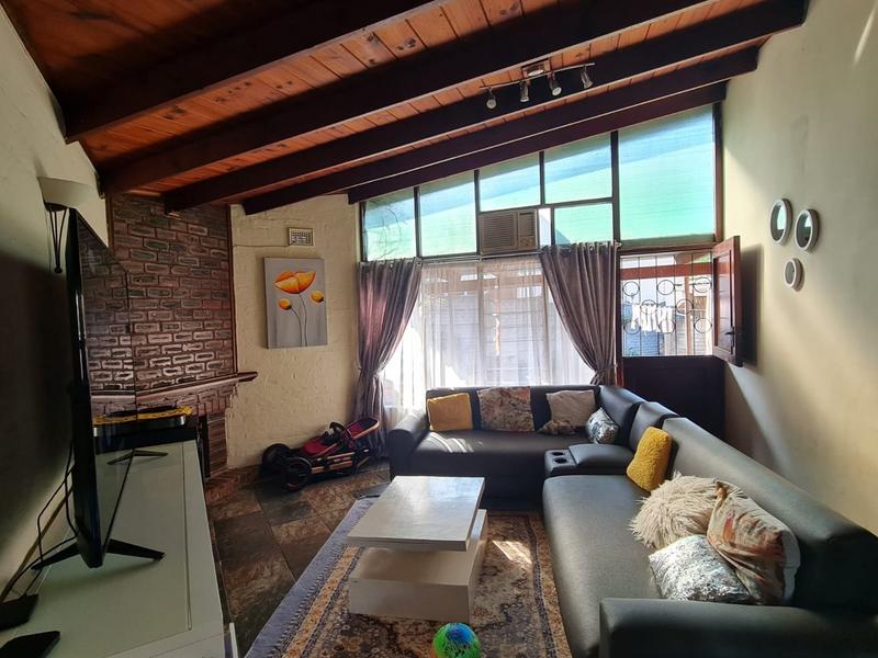 To Let 2 Bedroom Property for Rent in Pinetown KwaZulu-Natal