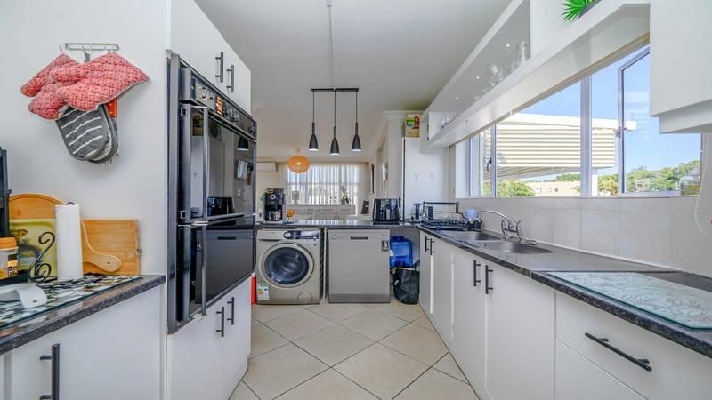 To Let 3 Bedroom Property for Rent in Umhlanga KwaZulu-Natal