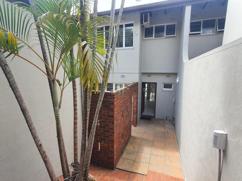 To Let 3 Bedroom Property for Rent in Umhlanga KwaZulu-Natal