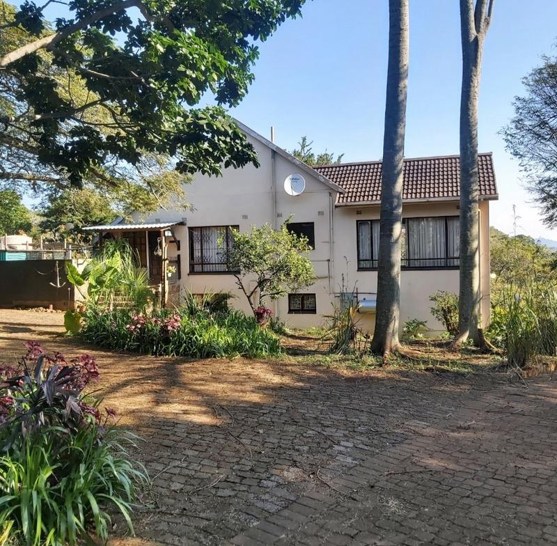 3 Bedroom Property for Sale in Crestview KwaZulu-Natal