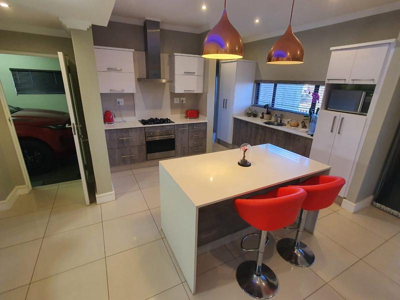 3 Bedroom Property for Sale in Izinga KwaZulu-Natal