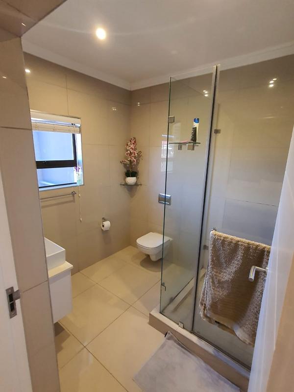 3 Bedroom Property for Sale in Izinga KwaZulu-Natal