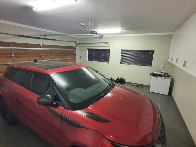 3 Bedroom Property for Sale in Izinga KwaZulu-Natal