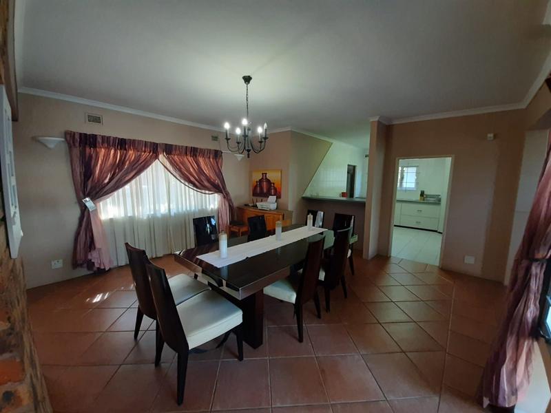 3 Bedroom Property for Sale in Kloof KwaZulu-Natal