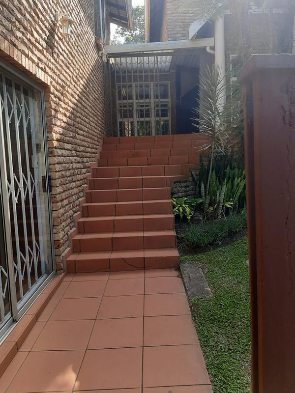 3 Bedroom Property for Sale in Kloof KwaZulu-Natal