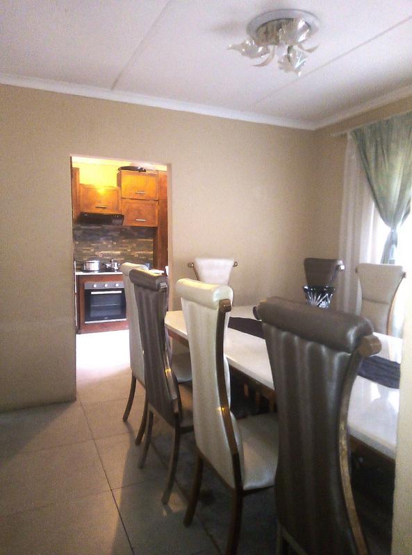 3 Bedroom Property for Sale in Kwandengezi KwaZulu-Natal