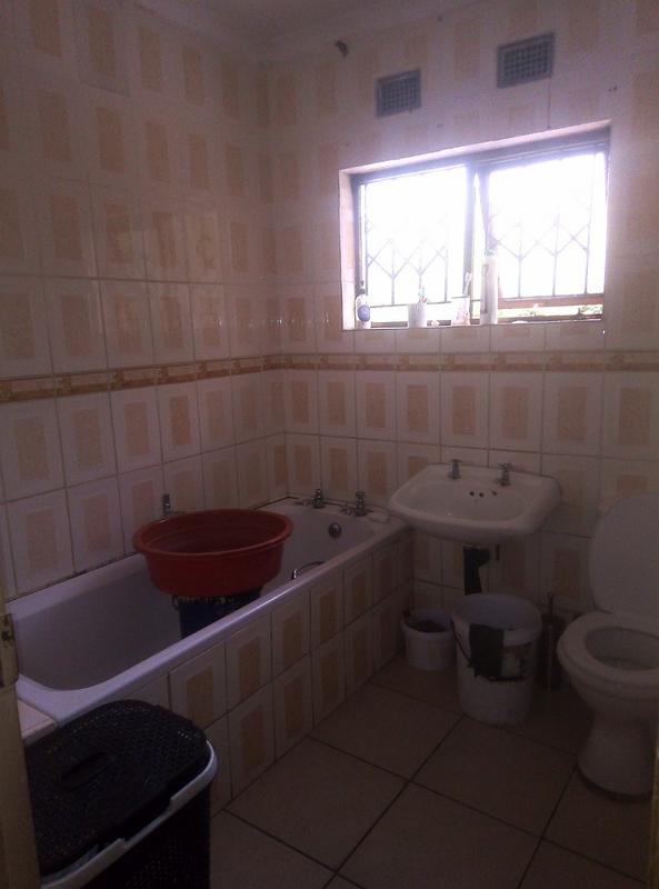 3 Bedroom Property for Sale in Kwandengezi KwaZulu-Natal