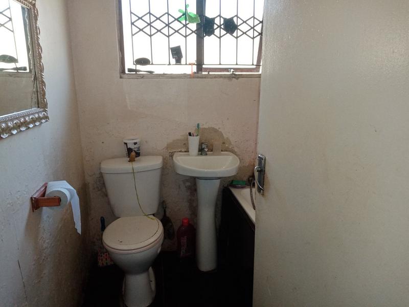 4 Bedroom Property for Sale in Epitoli KwaZulu-Natal