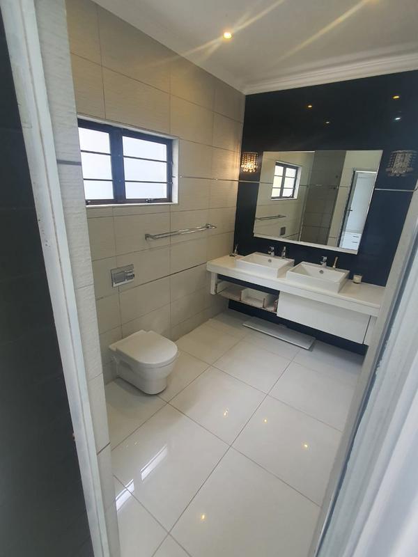 3 Bedroom Property for Sale in La Lucia KwaZulu-Natal