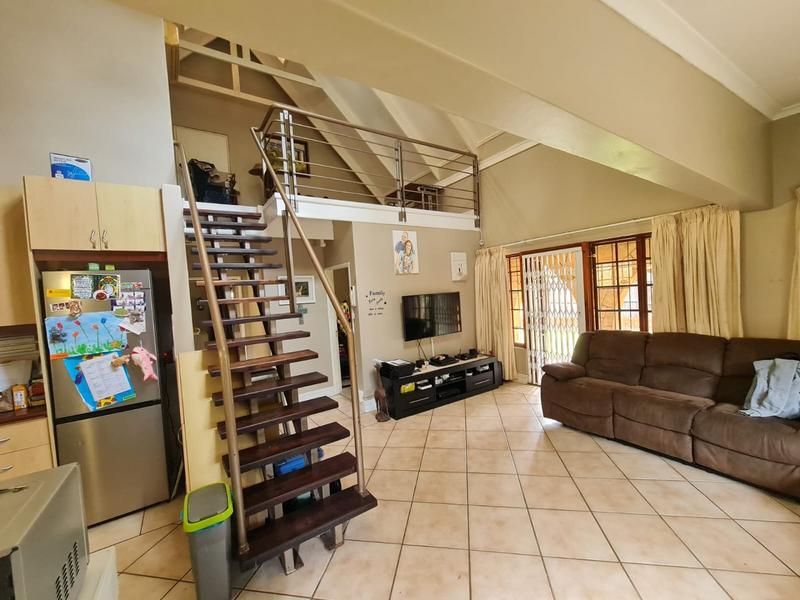 3 Bedroom Property for Sale in Manors KwaZulu-Natal