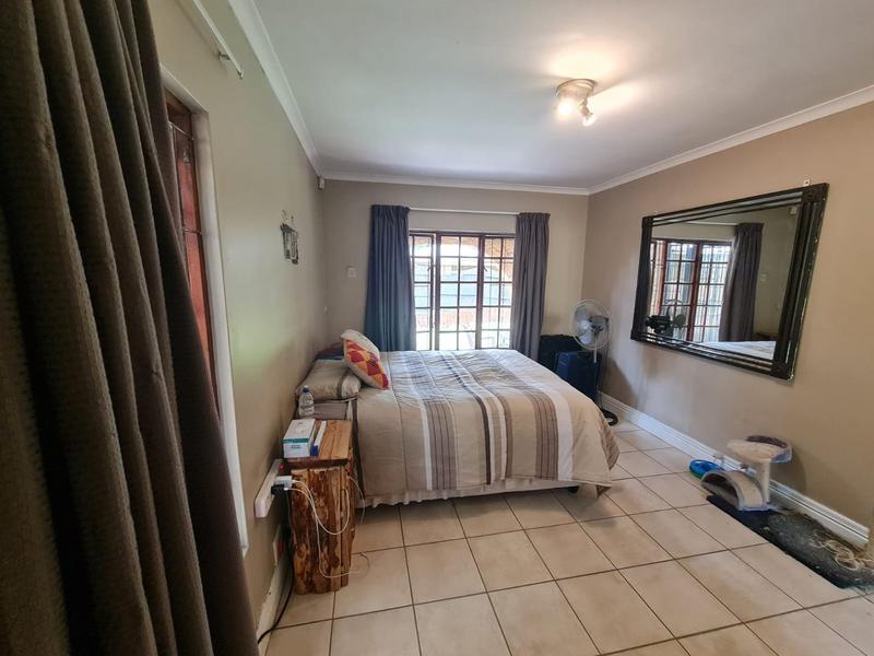 3 Bedroom Property for Sale in Manors KwaZulu-Natal