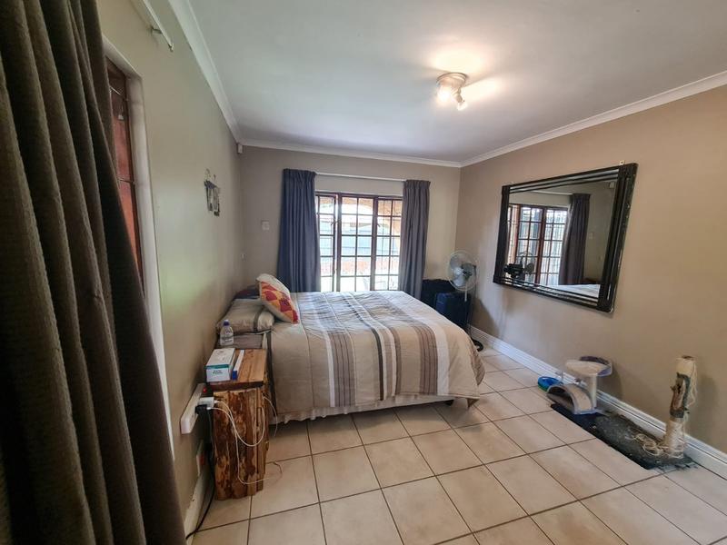 3 Bedroom Property for Sale in Manors KwaZulu-Natal