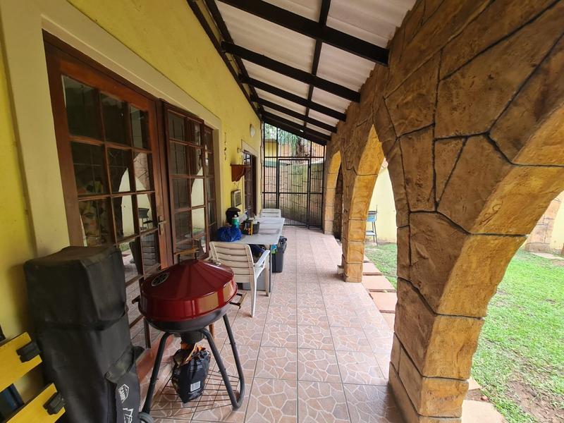 3 Bedroom Property for Sale in Manors KwaZulu-Natal