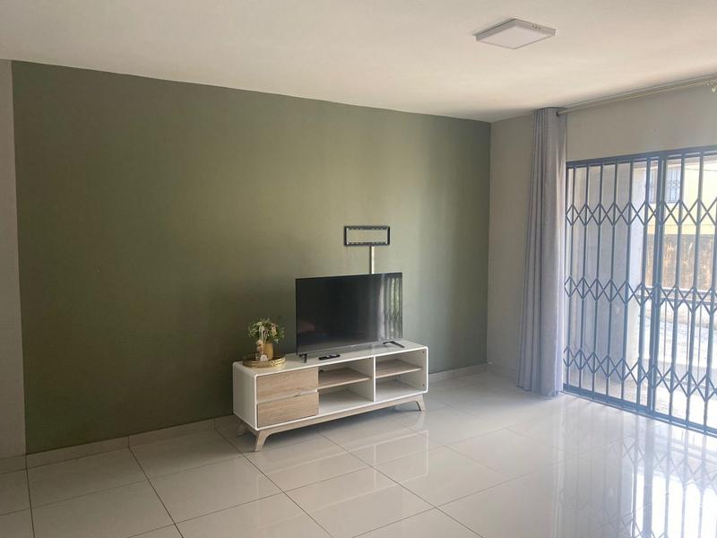 2 Bedroom Property for Sale in Montclair KwaZulu-Natal