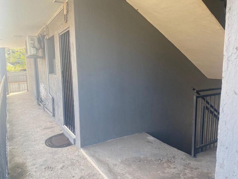 2 Bedroom Property for Sale in Montclair KwaZulu-Natal