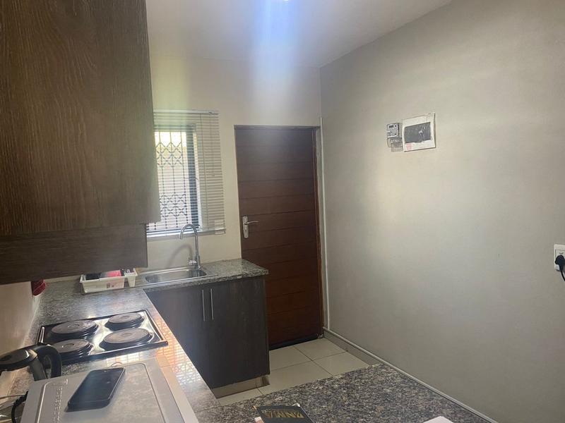 2 Bedroom Property for Sale in Montclair KwaZulu-Natal