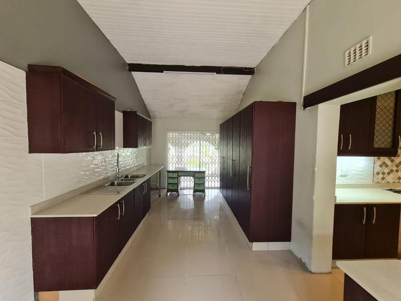 4 Bedroom Property for Sale in Northdene KwaZulu-Natal