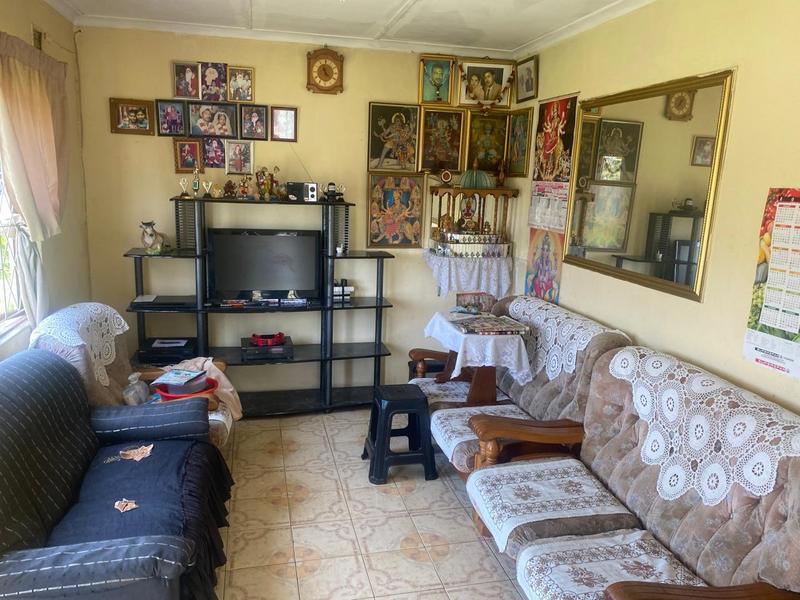 2 Bedroom Property for Sale in Parkgate KwaZulu-Natal