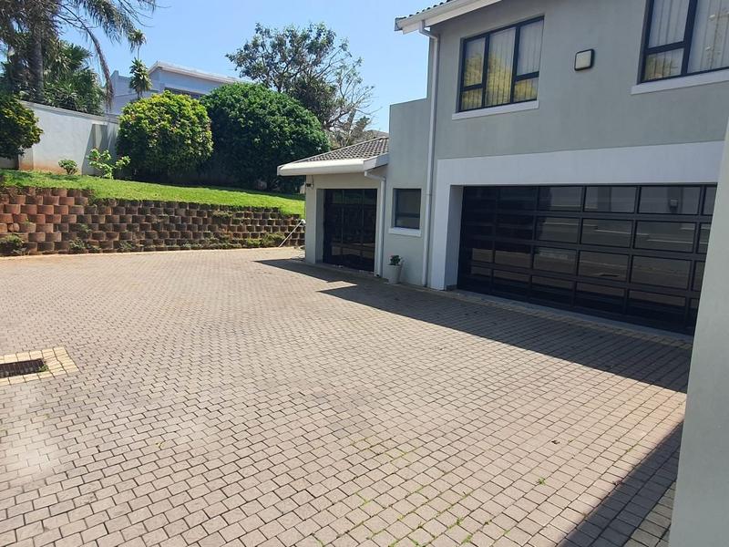 4 Bedroom Property for Sale in Umhlanga KwaZulu-Natal