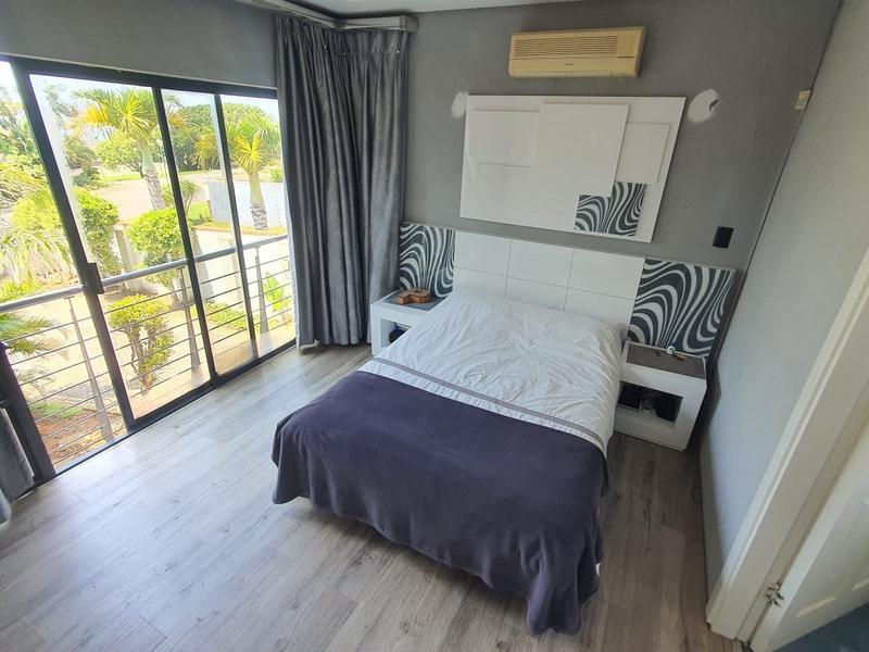 4 Bedroom Property for Sale in Umhlanga KwaZulu-Natal