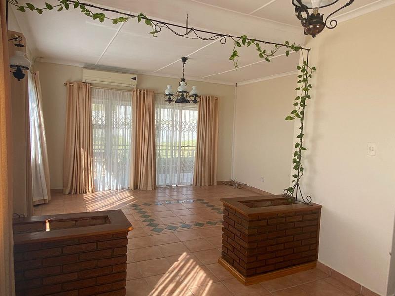 3 Bedroom Property for Sale in Reservoir Hills KwaZulu-Natal