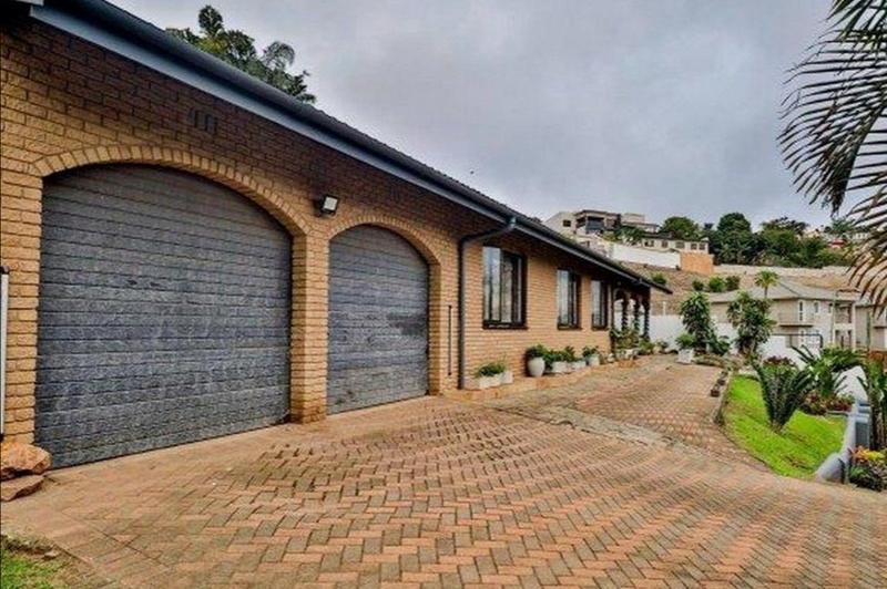 4 Bedroom Property for Sale in Sherwood KwaZulu-Natal