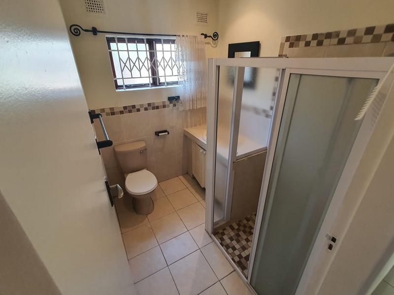 2 Bedroom Property for Sale in Sunningdale KwaZulu-Natal