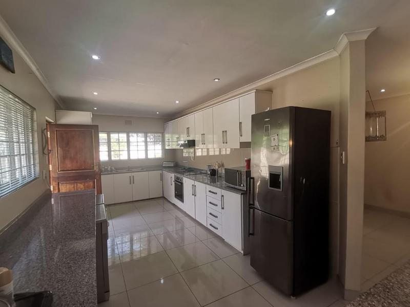 4 Bedroom Property for Sale in Sunningdale KwaZulu-Natal