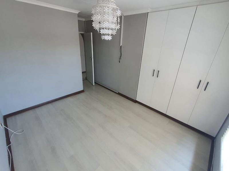 3 Bedroom Property for Sale in Sunningdale KwaZulu-Natal