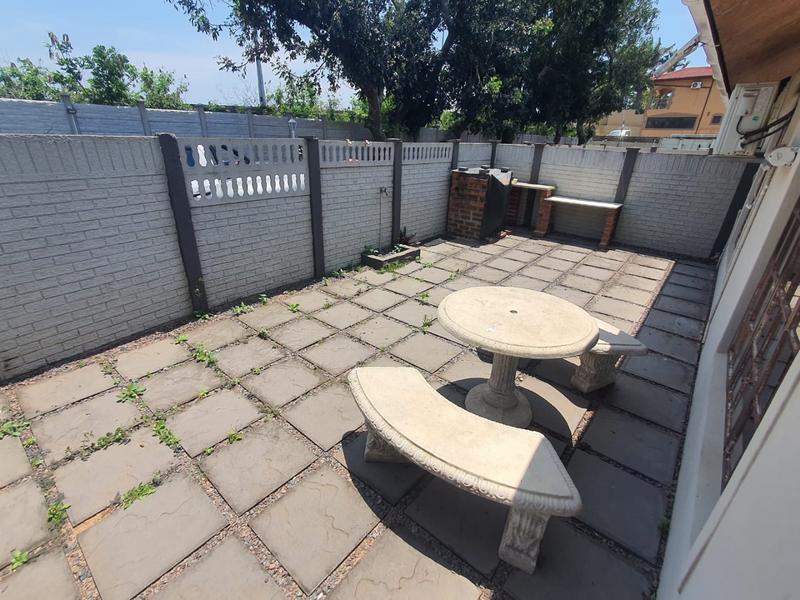 3 Bedroom Property for Sale in Sunningdale KwaZulu-Natal