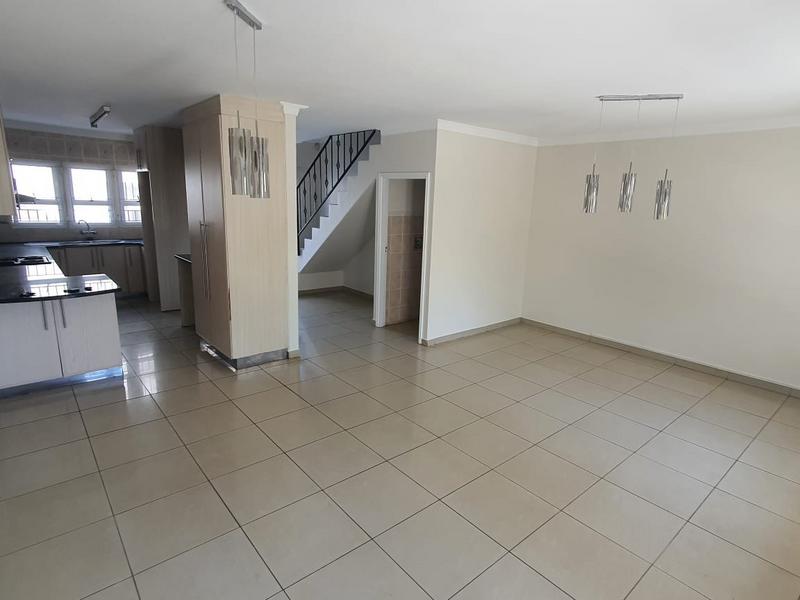 3 Bedroom Property for Sale in Sunningdale KwaZulu-Natal