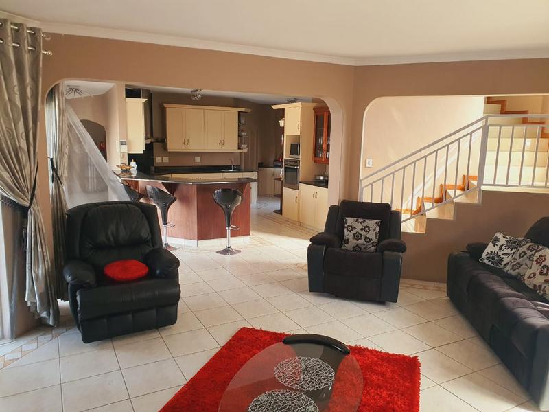 4 Bedroom Property for Sale in Umhlanga KwaZulu-Natal