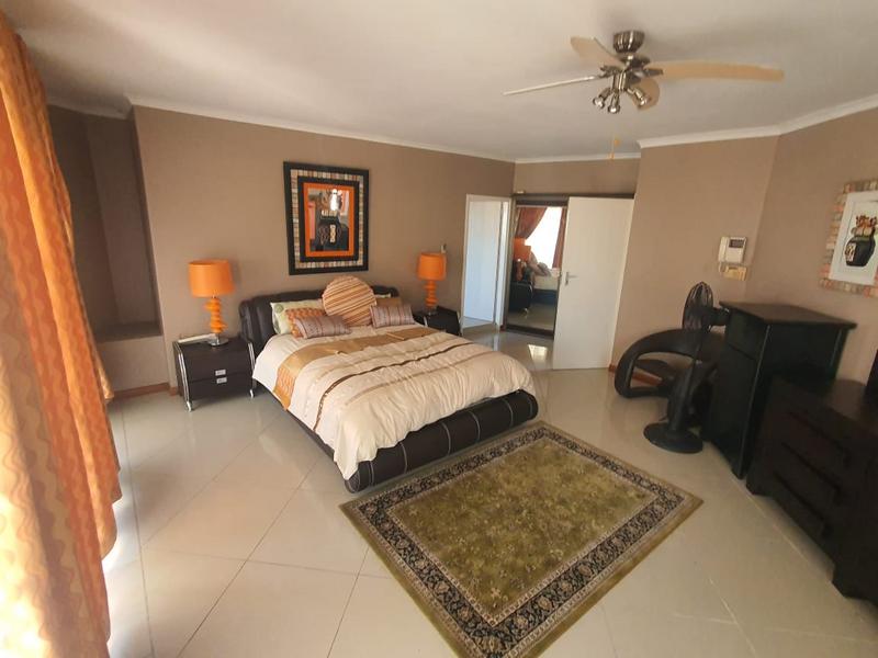 4 Bedroom Property for Sale in Umhlanga KwaZulu-Natal