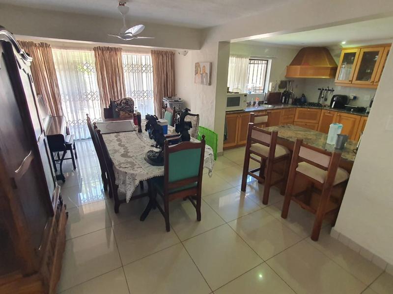 4 Bedroom Property for Sale in Umhlanga KwaZulu-Natal