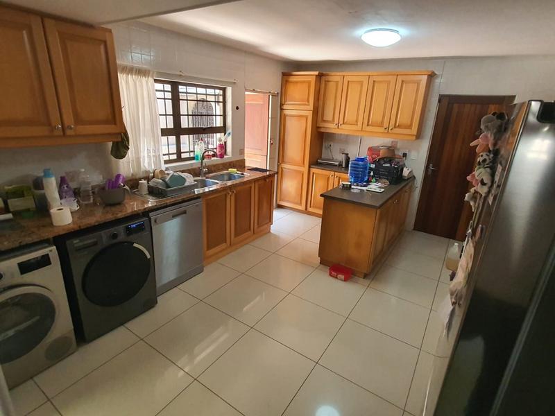 4 Bedroom Property for Sale in Umhlanga KwaZulu-Natal