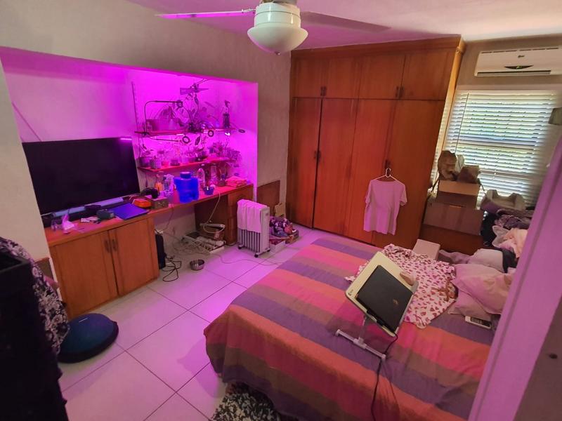 4 Bedroom Property for Sale in Umhlanga KwaZulu-Natal