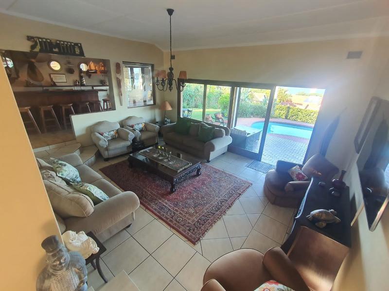 5 Bedroom Property for Sale in Herrwood Park KwaZulu-Natal