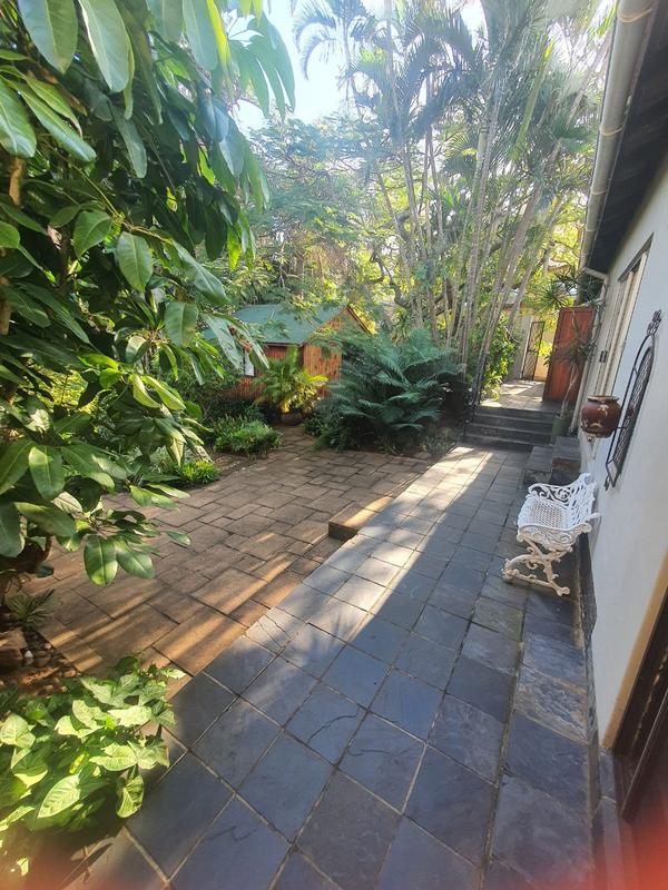 5 Bedroom Property for Sale in Herrwood Park KwaZulu-Natal