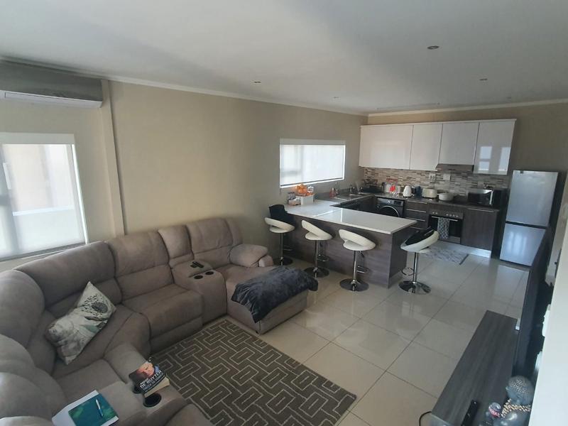 2 Bedroom Property for Sale in New Town Centre KwaZulu-Natal