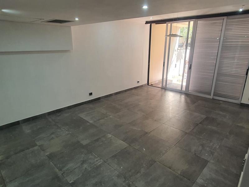 2 Bedroom Property for Sale in New Town Centre KwaZulu-Natal