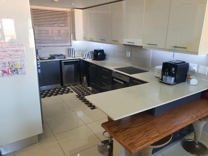 2 Bedroom Property for Sale in New Town Centre KwaZulu-Natal