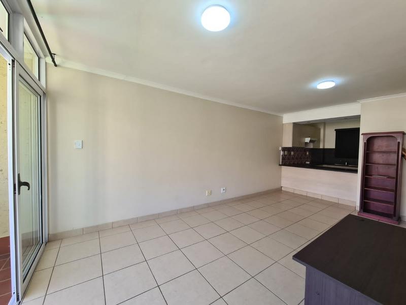 2 Bedroom Property for Sale in New Town Centre KwaZulu-Natal