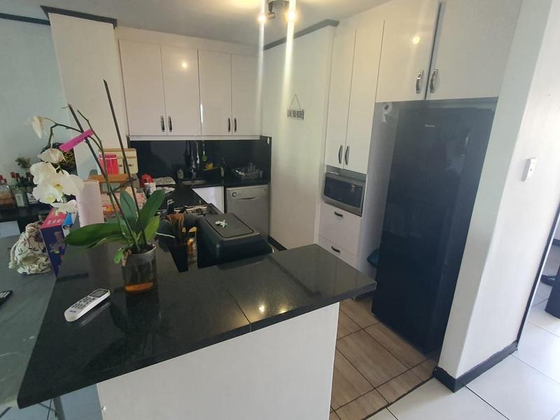 3 Bedroom Property for Sale in New Town Centre KwaZulu-Natal