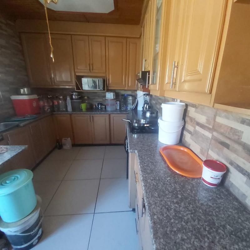 3 Bedroom Property for Sale in Umlazi BB KwaZulu-Natal