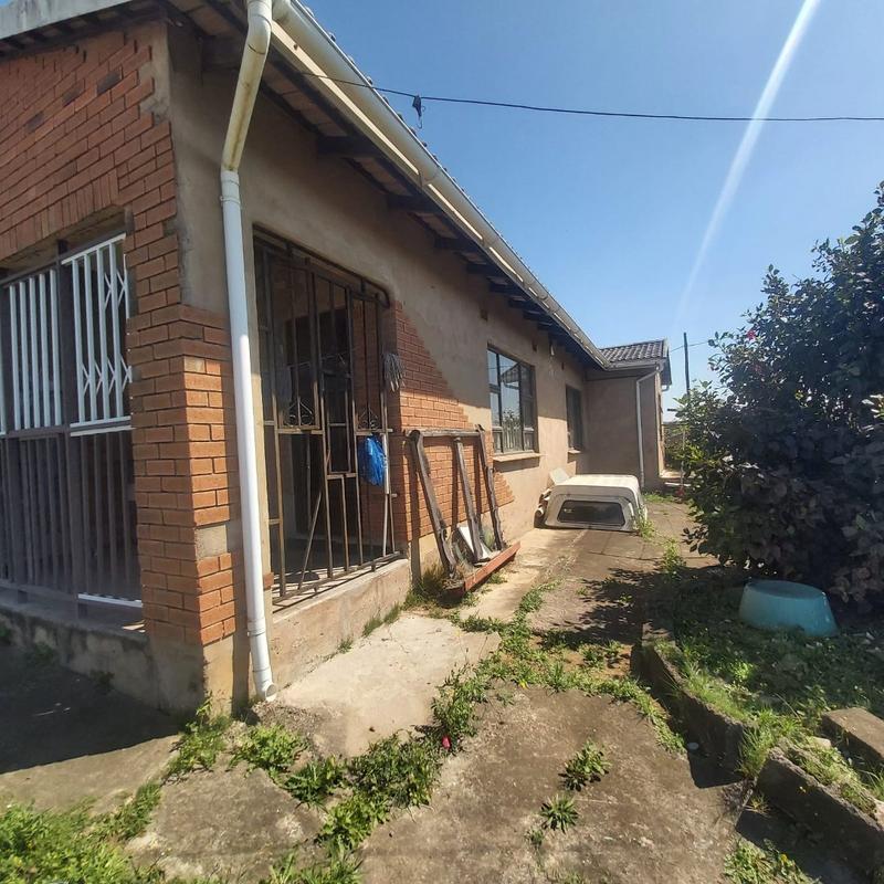 3 Bedroom Property for Sale in Umlazi BB KwaZulu-Natal