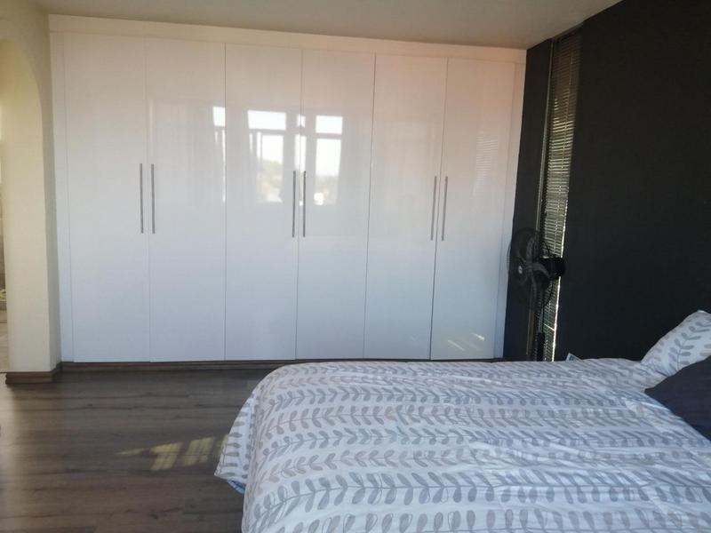 2 Bedroom Property for Sale in Westridge KwaZulu-Natal